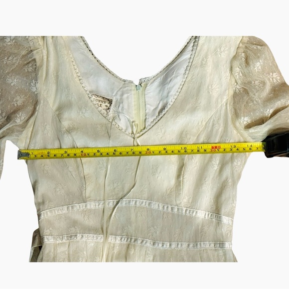 Vintage Gunne Sax by Jessica San Francisco Lace Dress Creme Ivory Woman XXS Fit - Picture 16 of 16